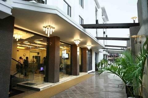 Hotel Bizzotel Gurgaon Exterior foto