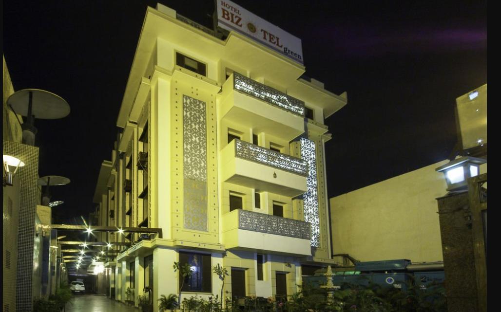 Hotel Bizzotel Gurgaon Exterior foto